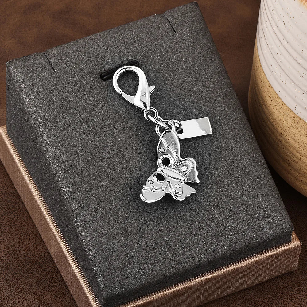Fashion Bear Cherry Flower Keychain – Metal Y2K Letter C Bag Pendant & Car Key Ring Jewelry Gift for Women
