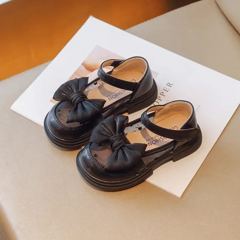 Children’s Princess Lace-Up Flats - Bow Detail Leather Shoes for Girls, Sizes 23–35, Spring & Autumn Wedding Footwear