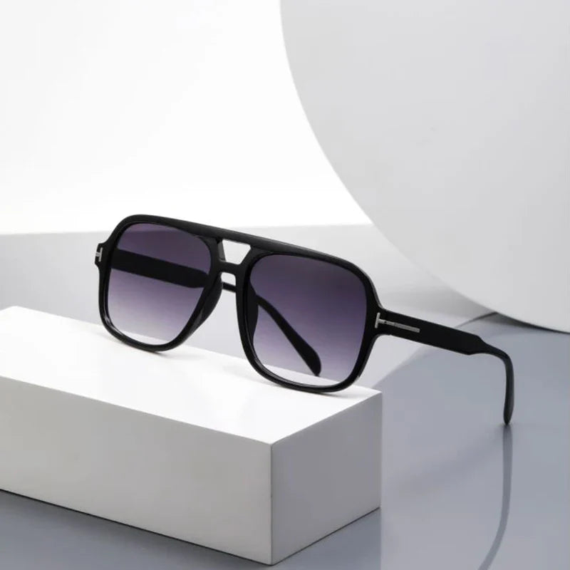 Trendy T-Shaped Large Frame Women's Sunglasses – High End Pilot Style for Street Photography and Hip Hop