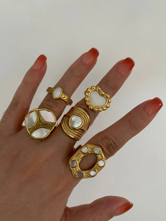 Peri'sbox Elegant Gold Plated Oval Heart Ring – White Mother of Pearl Women’s Waterproof Party Jewelry Gift