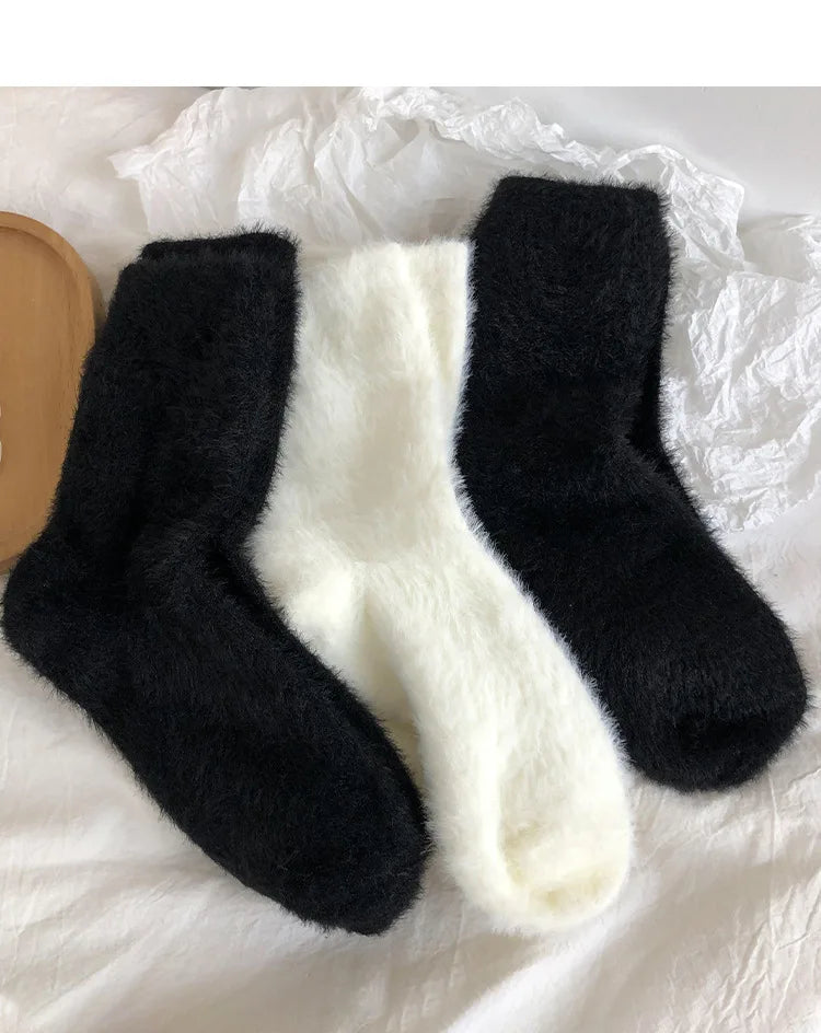 Mink Velvet Thermal Socks — Thick Plush Coral Velvet Floor Socks for Women & Men, Autumn Winter Warm Black White