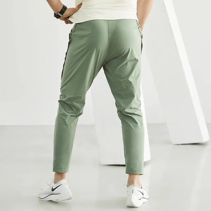 Men’s Quick-Dry Running Pants – Lightweight Jogging Sweatpants with Elastic Waist for Gym & Training