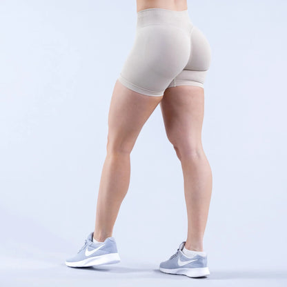 Women’s Impact Seamless Yoga Shorts — Scrunch Bum Low Waist Butt-Lifting Gym & Running Workout Leggings