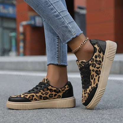 Women’s 2025 Leopard Print Sneakers – Retro Casual Shallow Mouth Chunky Shoes, Comfortable Versatile Spring Footwear