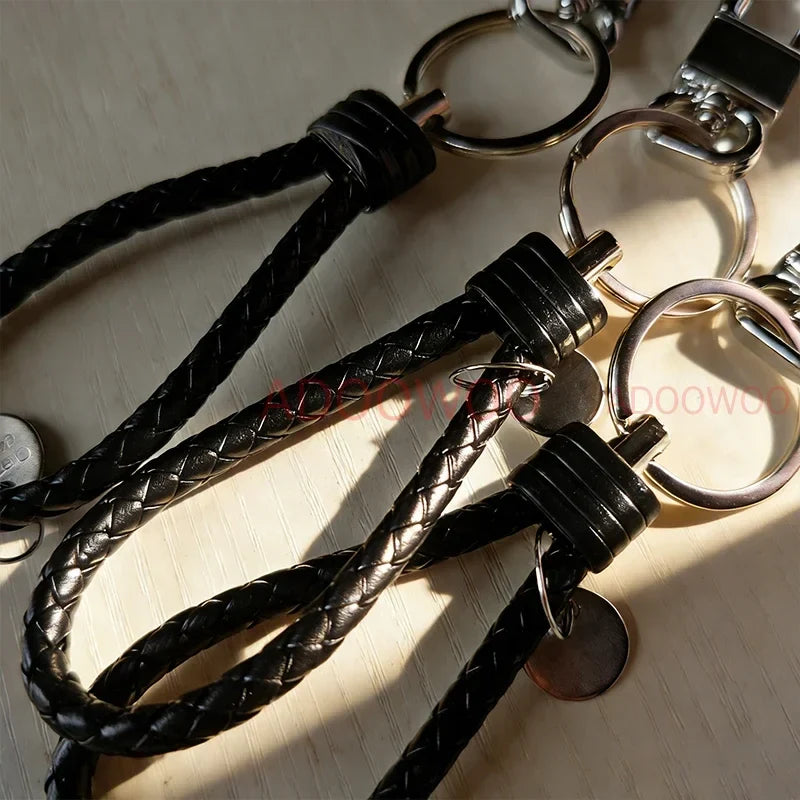 Bandai Naruto Red Cloud Alloy Keychain Set – 20 Styles Anime Woven Leather Rope Charm Car Pendant Punk Jewelry Gift Accessories