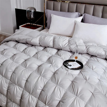 Premium White Goose Down Comforter – Winter Warm Feather Duvet, Lightweight & Cozy, Queen/King Size, Pinch Pleated 3D Design