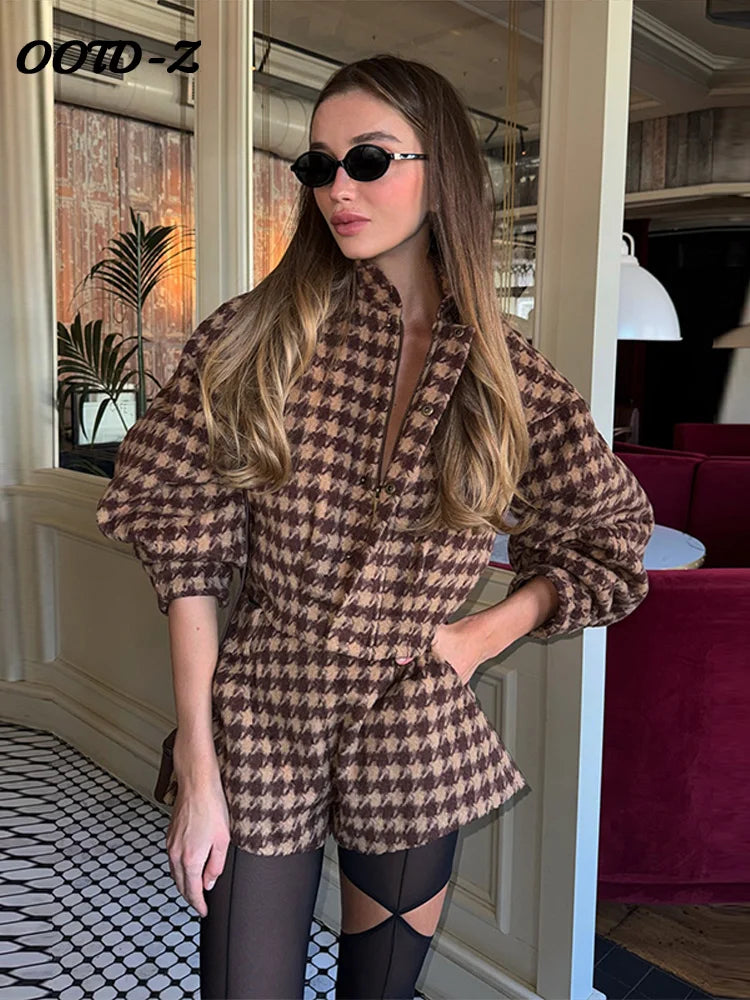 Elegant Plaid Women’s Set – Casual Full-Sleeve Zipper Jacket & High-Waist Shorts, 2025 Spring Office Outfit