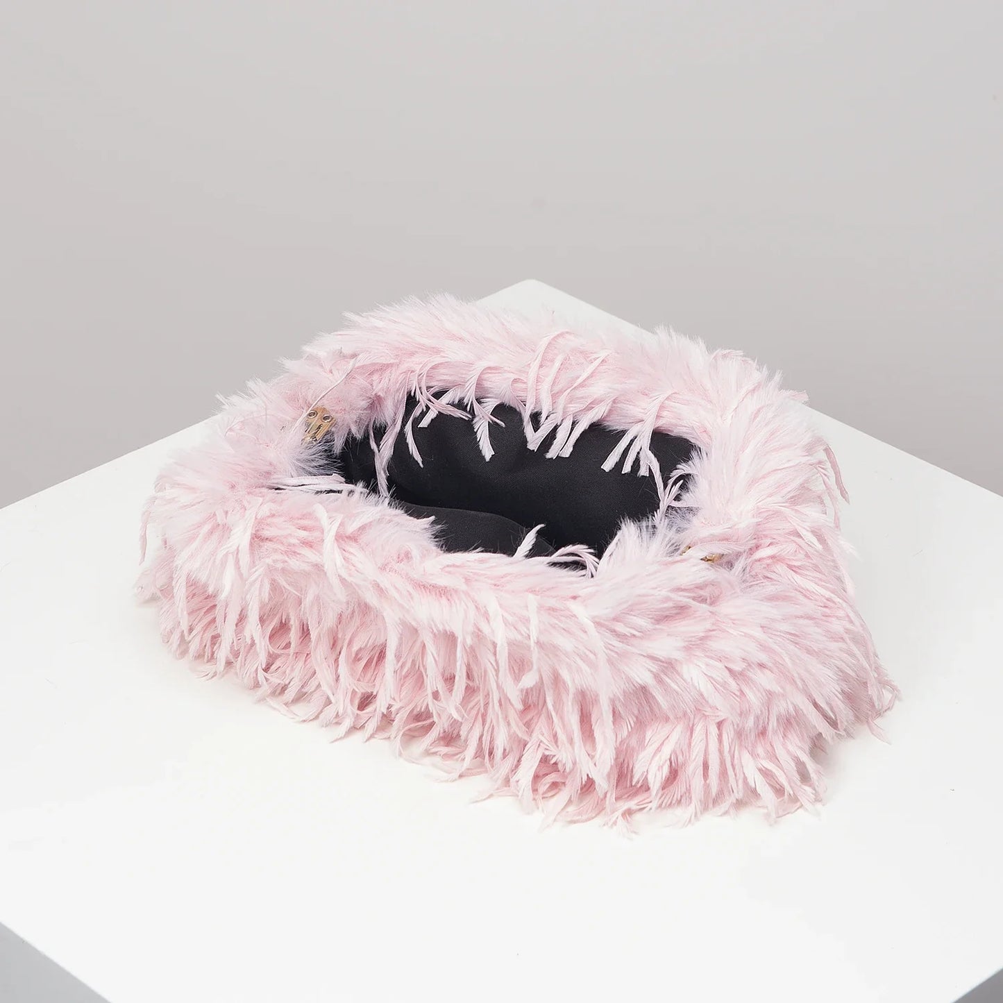 Dopamine Y2K Plush Clutch Bag – Candy-Colored Women's Clip Purse for Dinner or Party Dresses