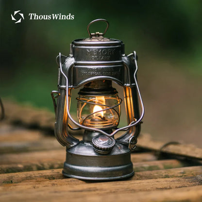 Thous Winds Memory Mini Oil Lamp – Portable Retro Camping Lantern for Hike, Picnic, and Backpacking