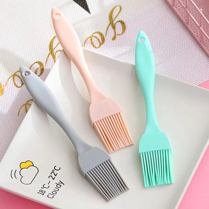 Food Grade Silicone Oil Brush Set (1/3PCS) – BBQ & Kitchen Sauce Brush for Baking, Pancakes & Barbecue Cooking Tools