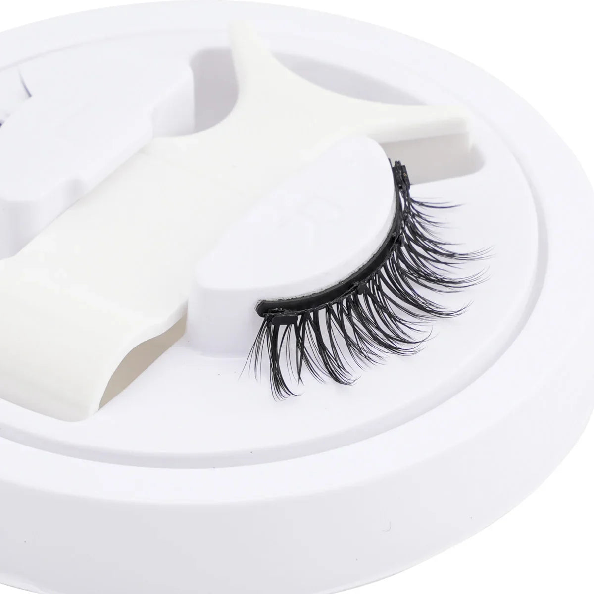 Magnetic Eyelashes Set – Handmade Fluffy Faux Mink Reusable False Lashes with Magnetic Tweezers for Natural Makeup Look