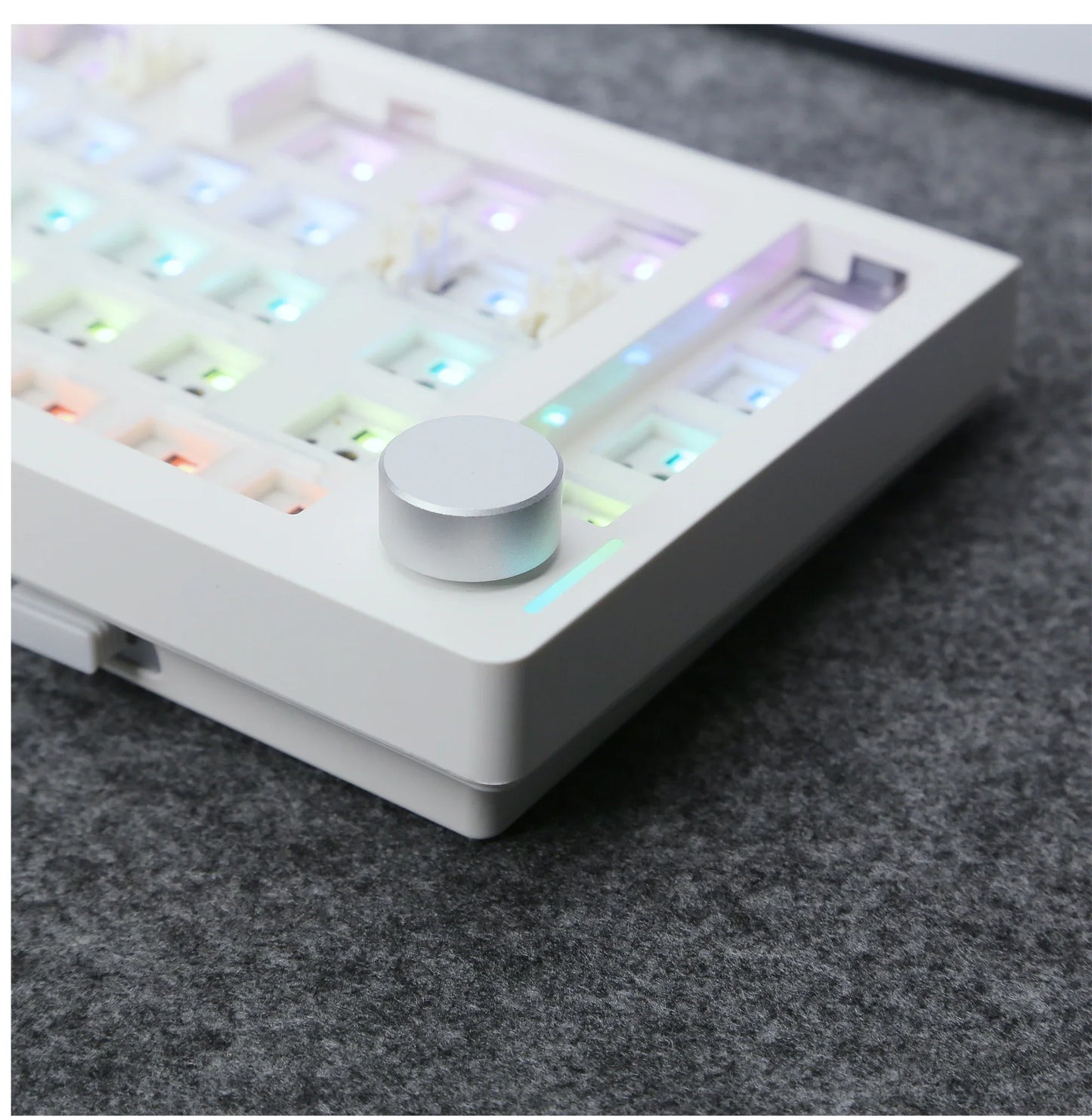 GMK70 Split Mechanical Keyboard Kit – Hot-Swappable, Ergonomic Customizable with QMK/VIA Support