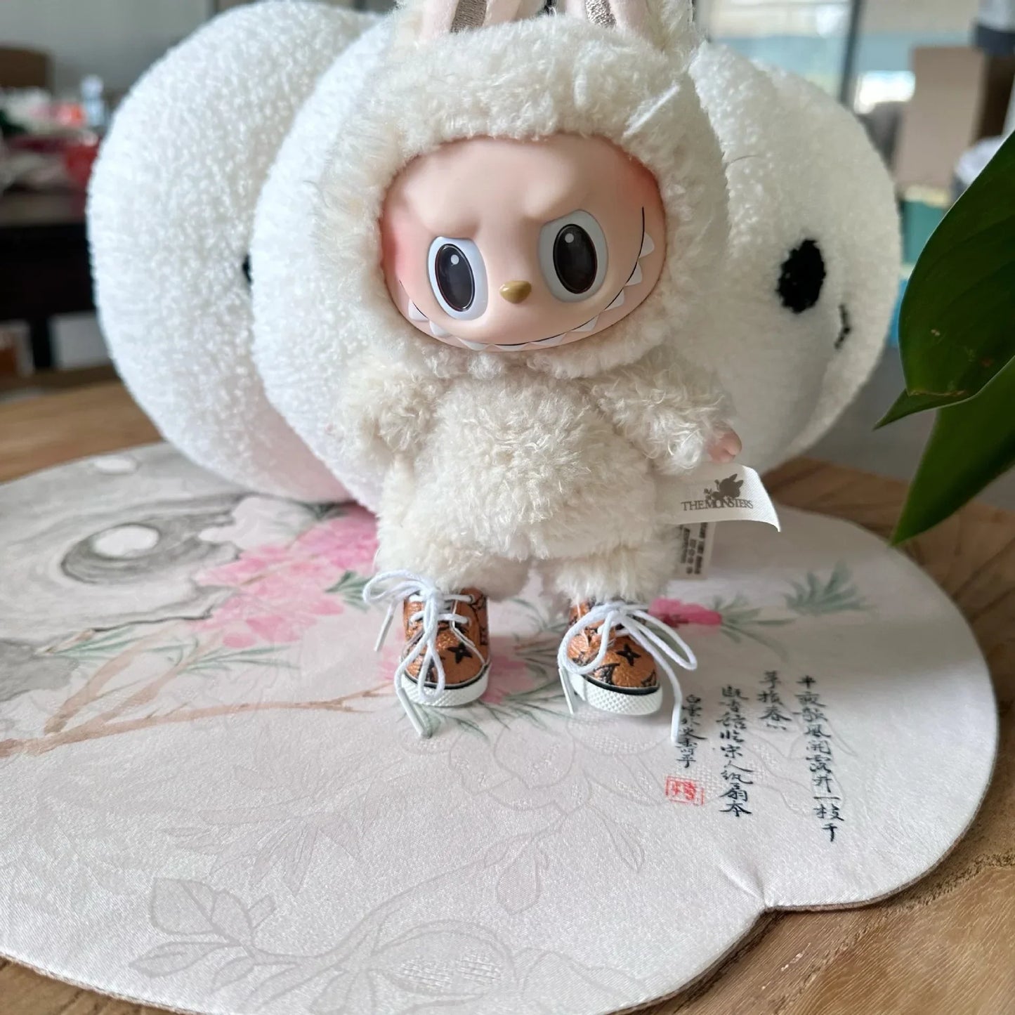 17CM LABUBU Doll Shoes – Lace-Up Printed Sneakers Pendant Accessory for Labubu Dolls