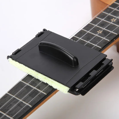 Guitar String Cleaner Cloth - Fretboard Maintenance Tool for Violin, Bass, Ukulele & Electric Guitars