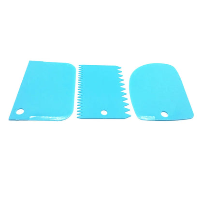 3Pcs DIY Kitchen Cream Scraper Set - Straight, Arc, and Tooth-Shaped Cake and Fondant Baking Tools - Plastic Bread Cutter and Pasty Scraper Kit