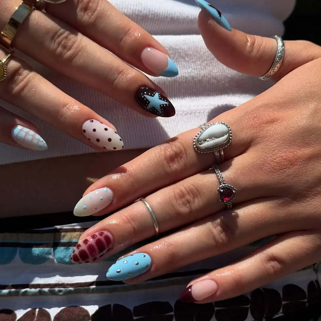 24pcs Goldfish Pattern Almond Press-On Nails – Simple Nude Pink Wearable Detachable False Nail Manicure Set