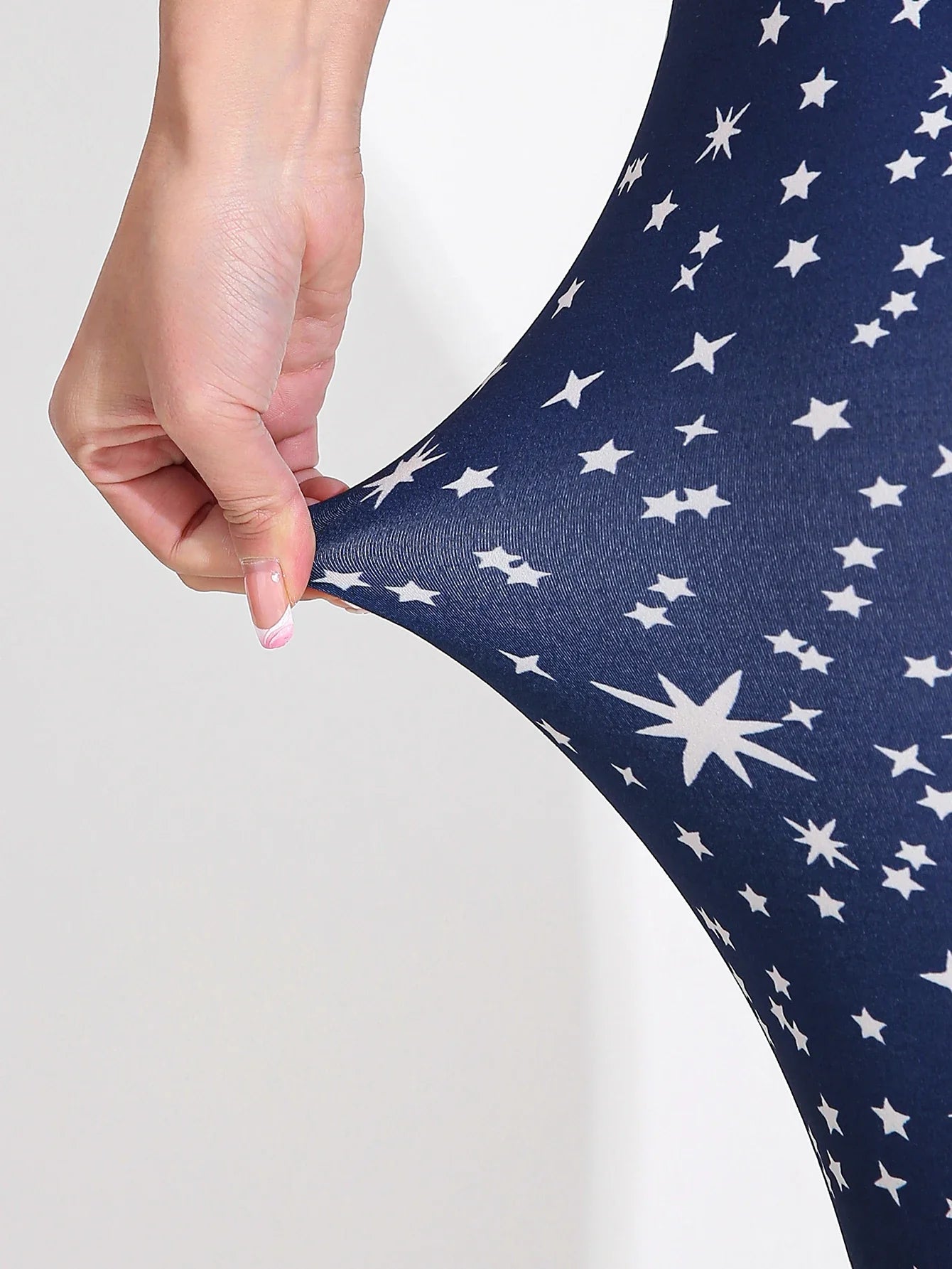 Women Starry Print High Elasticity Capri Leggings, Slim Fit Yoga Pants for Spring Summer Fitness & Active Wear