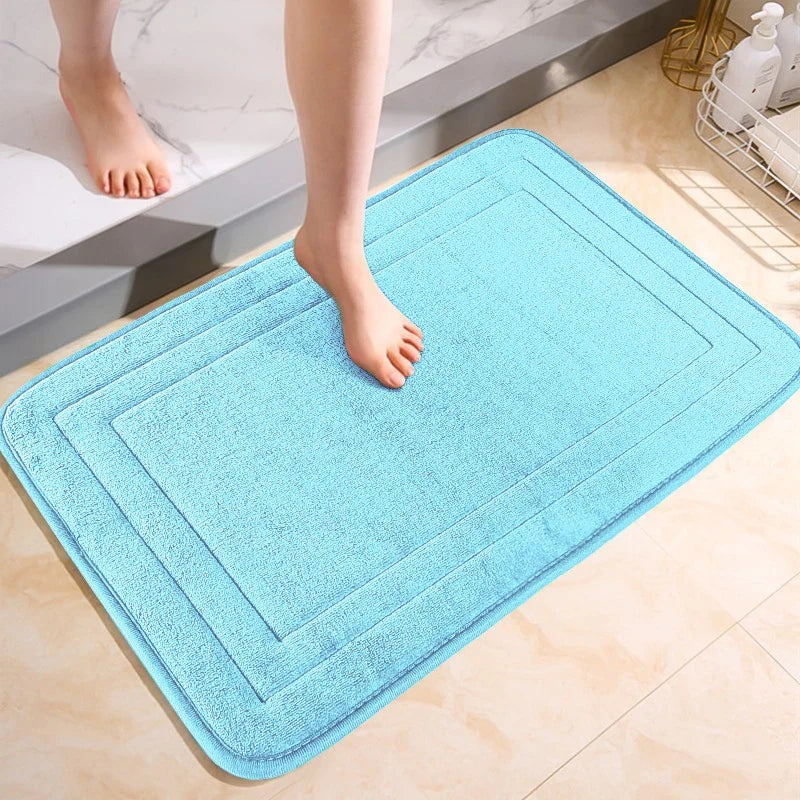 Non-Slip Bathroom Mat - Soft, Comfortable Absorbent Floor Carpet, Machine Washable & Quick-Dry Shower Room Doormat