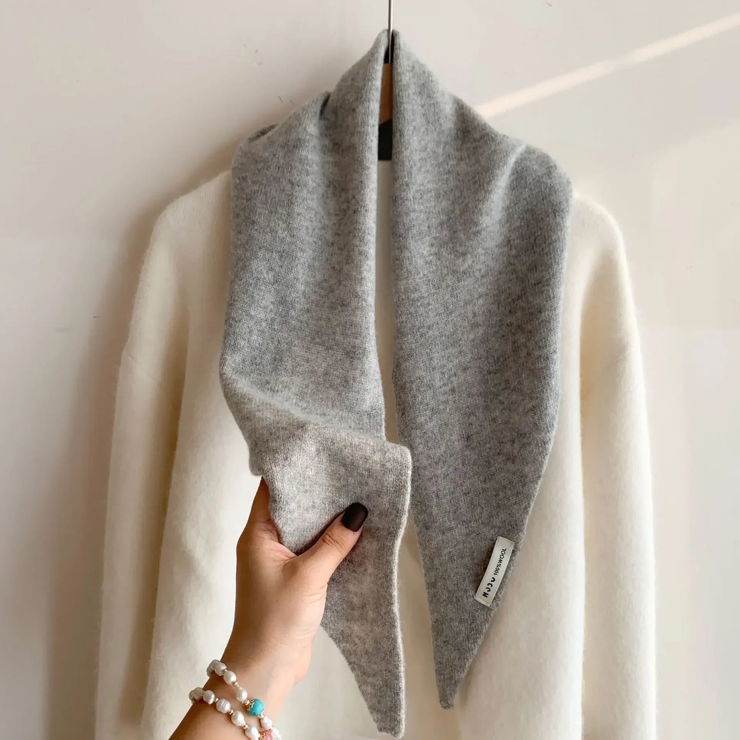 Women’s Wool Triangle Scarf – British Korean Knitted Headscarf & Warm Multi-Functional Wrap