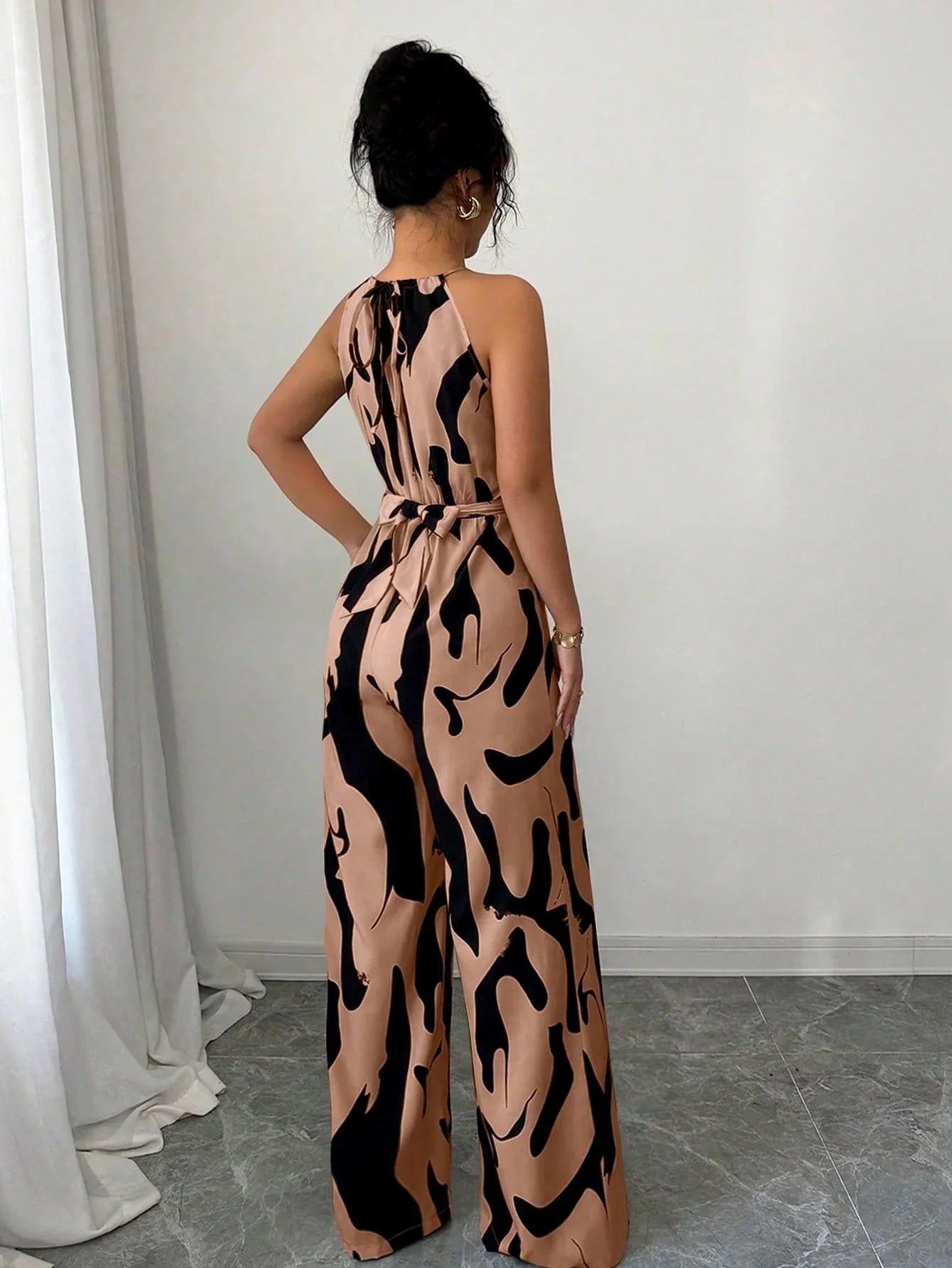 Summer Geometric Print Halter Neck Women’s Jumpsuit – Sexy Casual Party Romper Outfit for Women