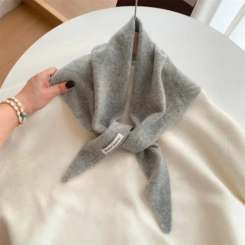 Women’s Wool Triangle Scarf – Multi-Functional Knitted Headscarf
