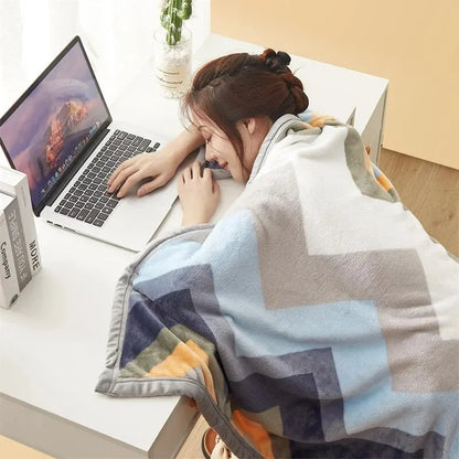 Extra Soft Flannel Blanket - Thickened Nap and Air Conditioning Blanket