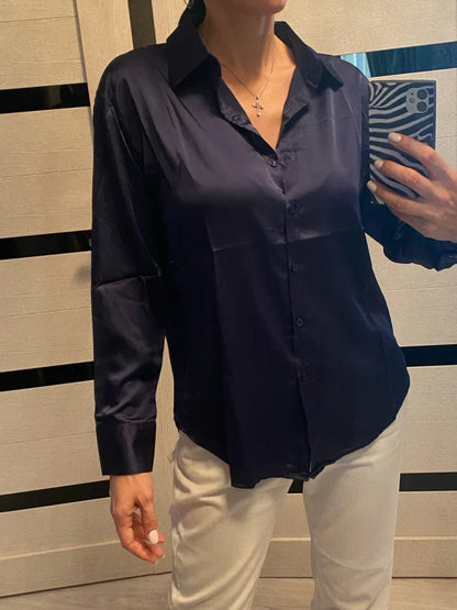 Elegant Satin Women’s Shirt — Loose Vintage Blouse with Turn-Down Collar for Spring & Autumn