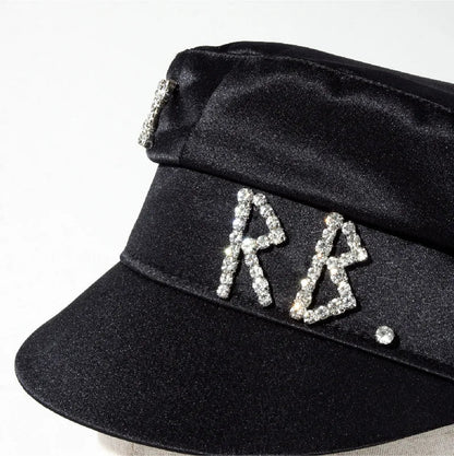 Designer Women’s Winter Newsboy Cap – Diamond Letter Baker Boy Hat with Visor, Stylish Warm Fashion Hat