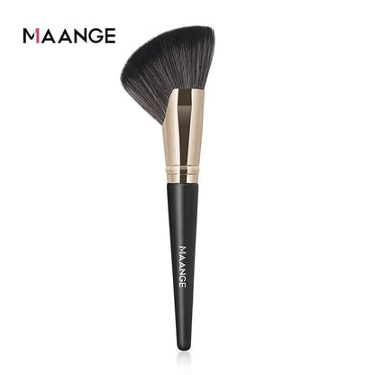 MAANGE Angled Blush & Bronzer Brush – Dense Premium Makeup Brush for Face Contouring & Highlighting, Ideal for Creams & Powders