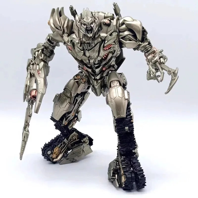 BAIWEI TW1029 Movie Giant Tank Action Figure – Metal Coating Robot Collectible with Original Box