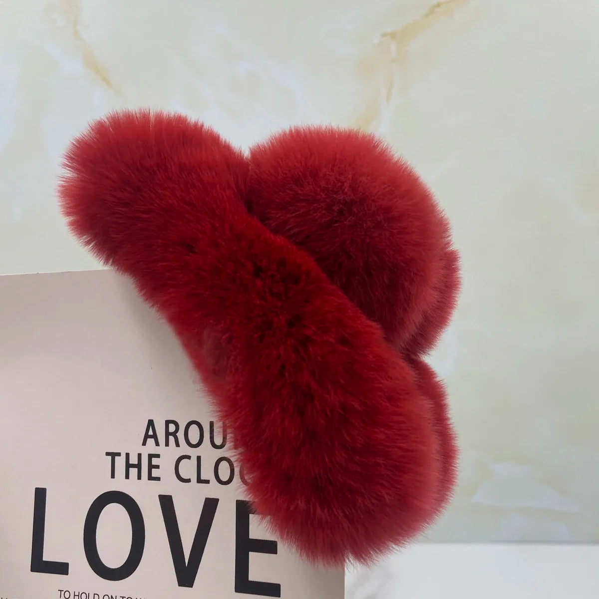 Winter Fuzzy Hair Claw for Women – Warm Fluffy Natural Rex Rabbit Fur Hair Clip, Elegant Fashion Party Accessory