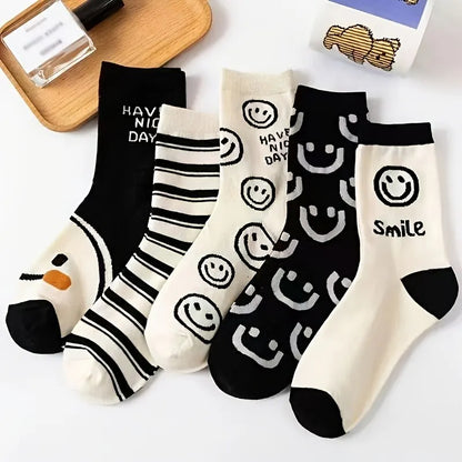 5 Pairs Happy Face Crew Socks – Cartoon Cat Cotton Mid Tube Socks, Breathable Women's Stockings & Hosiery