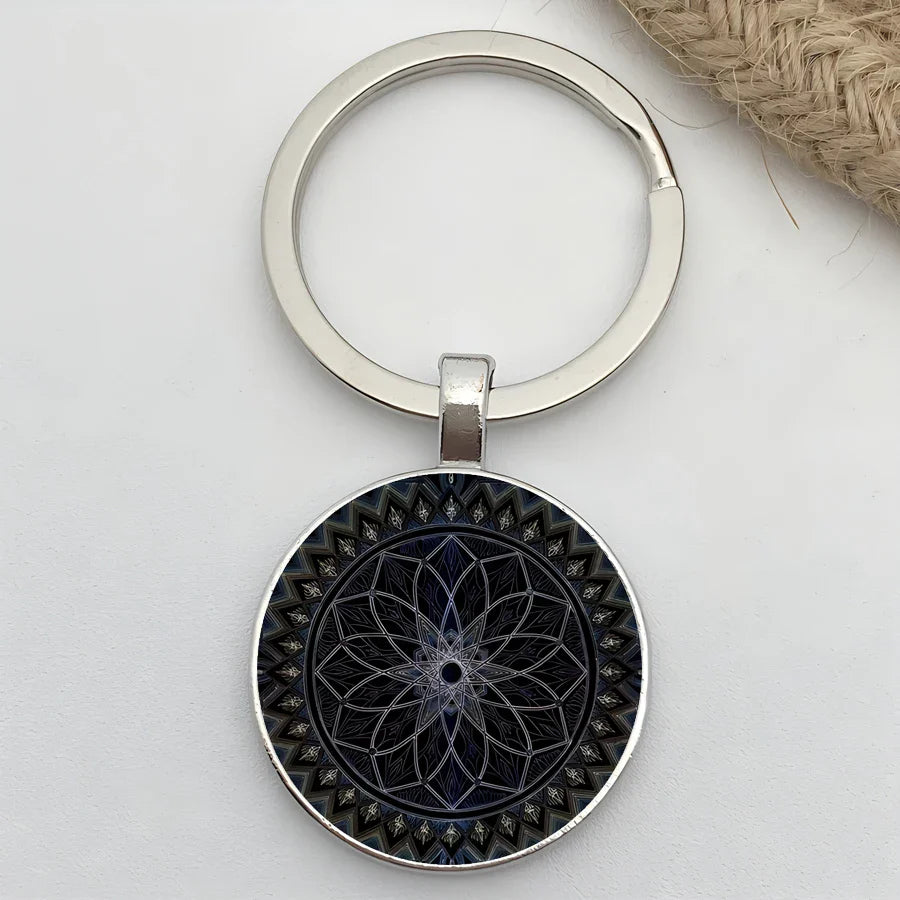 Retro Mandala Flower Yoga Keychain – Buddhist Chakra Glass Car Keyring for Men & Women Spiritual Jewelry Gift Accessory
