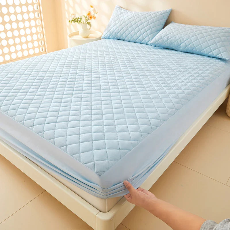 Quilted Waterproof Fitted Sheet – Machine Washable Mattress Protector for Single & Double Beds
