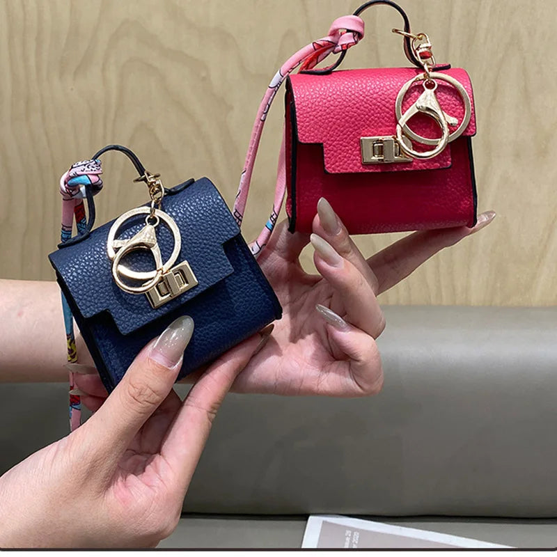 Luxury Mini Headphone Bag – Leather Purse Pendant Keychain for AirPods 2/3/4/Pro 2 and Galaxy Buds 3/3Pro