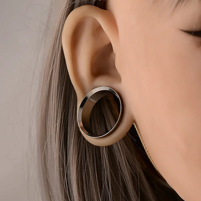 Doearko Stainless Steel Ear Gauges Round Tunnels Plugs Body Jewelry Expander for Women