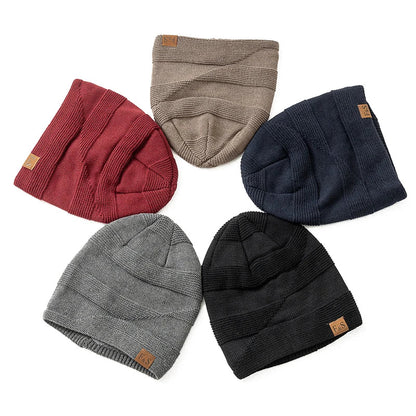 Unisex Slouchy Winter Beanie Hat - Fur-Lined Knitted Cap for Men and Women, Casual Winter Decor
