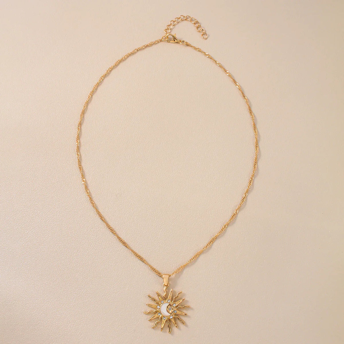 Rhinestone Sun Star Moon 3-in-1 Pendant Necklace – Retro Shining Versatile Party Jewelry for Women