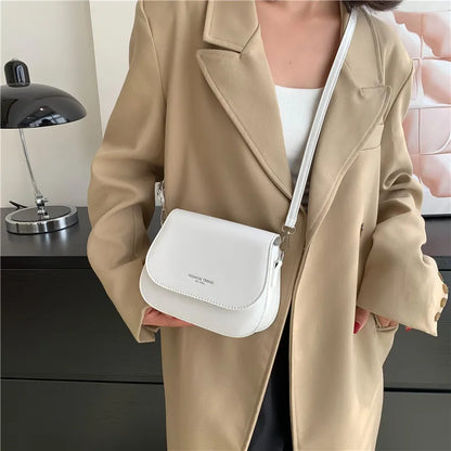 Women's Crossbody Bag – Solid Color Fashionable Retro Flipped Design, Casual and Simple Style