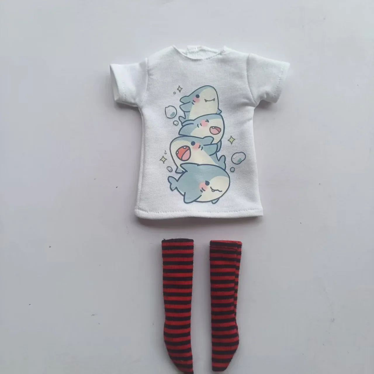 Handmade OB24 1/6 Blyth Doll Clothes – Cartoon T-Shirt with Striped Socks for 1/6 Doll Accessories