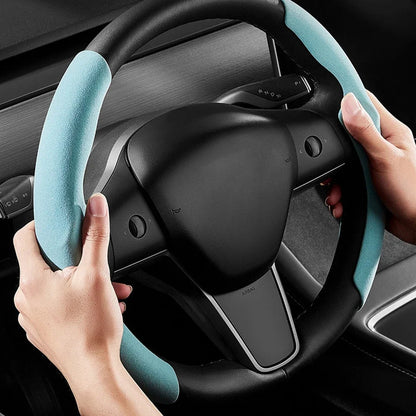 Tesla Steering Wheel Cover for Model 3/Y – Ultra-Thin Suede & Carbon Fiber, Sweat-Absorbing Car Accessory