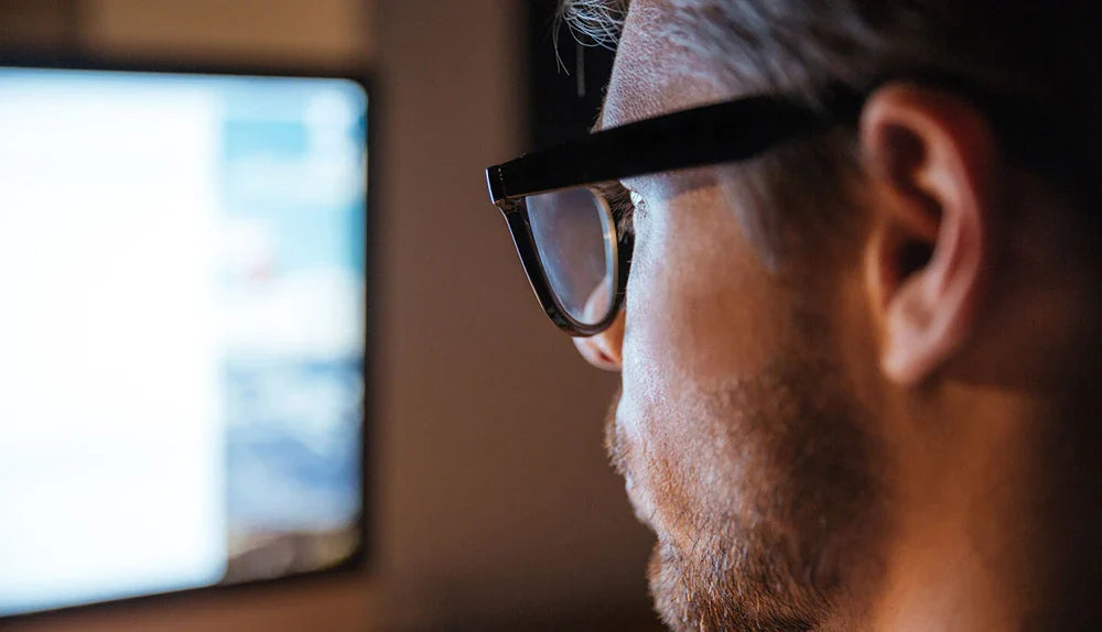 VIVIBEE Blue Light Blocking Glasses – Night Vision Square Computer Eyewear for Men & Women