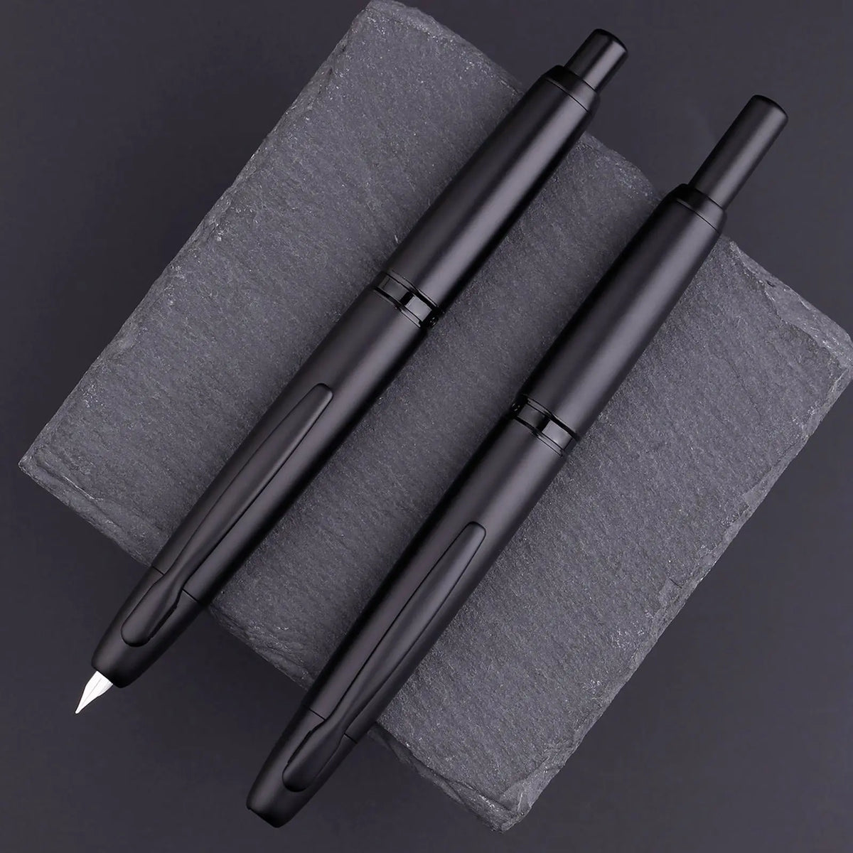MAJOHN A1 Retractable Fountain Pen – EF 0.4mm Nib, Matte Black Metal Ink Pen with Converter, Ideal for Students and Gifts