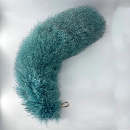 Natural Fox Fur Tail Keychain – 40cm Furry Racoon Bag Charm & Fluffy Keyring Accessory for Women