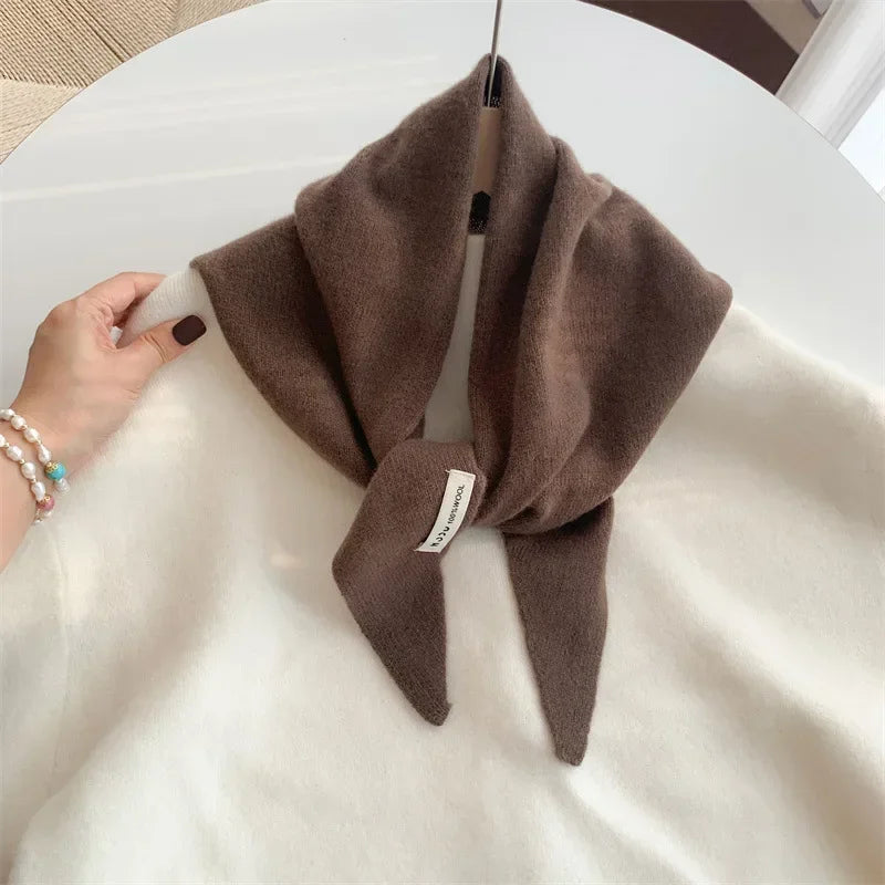 Women’s Wool Triangle Scarf – Multi-Functional Knitted Headscarf