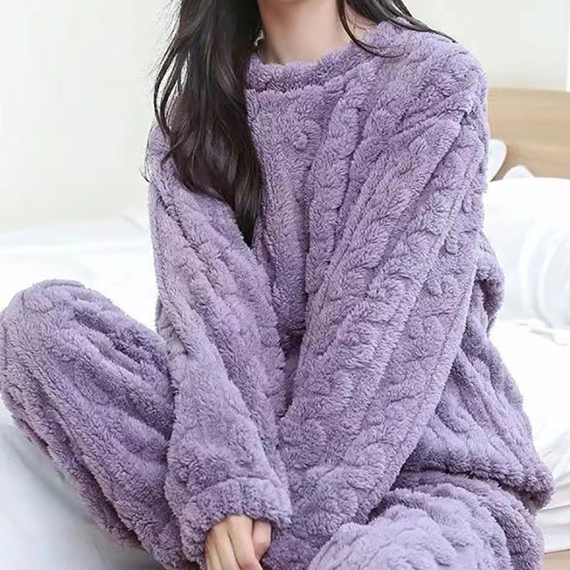 Autumn Women's 2 Piece Warm Velvet Pajama Set – Ribbed Fleece Pullover & Pants, Casual Loungewear (2023)