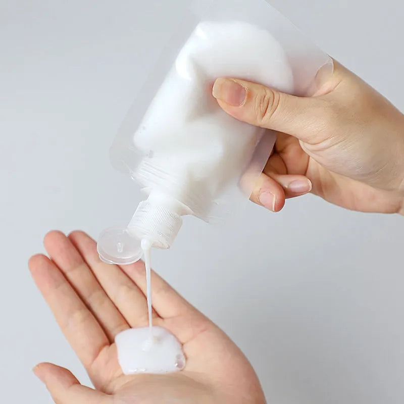 Travel-Friendly 30/50ml Lotion Dispenser Bag: Reusable, Leakproof, and Refillable Cosmetic Storage Container