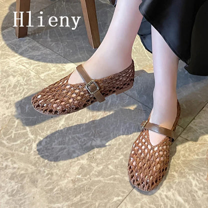 Hlieny Women’s Summer Mesh Flats – Hollow Weave Round Toe Loafers with Buckle Strap, Casual Mary Jane Mules Sandals