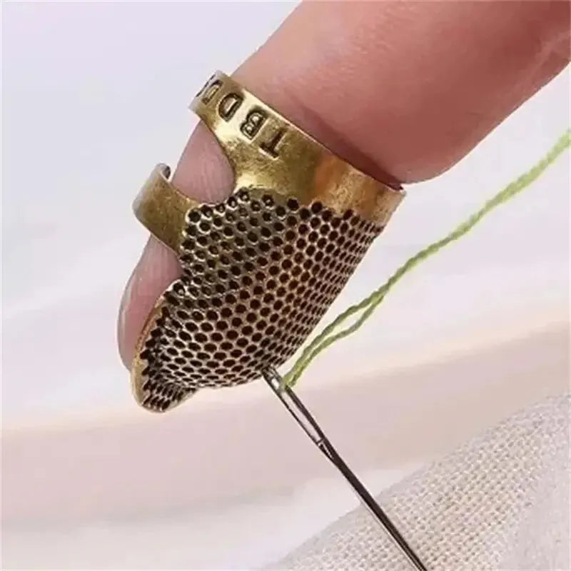 Adjustable Vintage Sewing Thimble – Handmade Non-Slip Finger Holder for Embroidery & Needlework