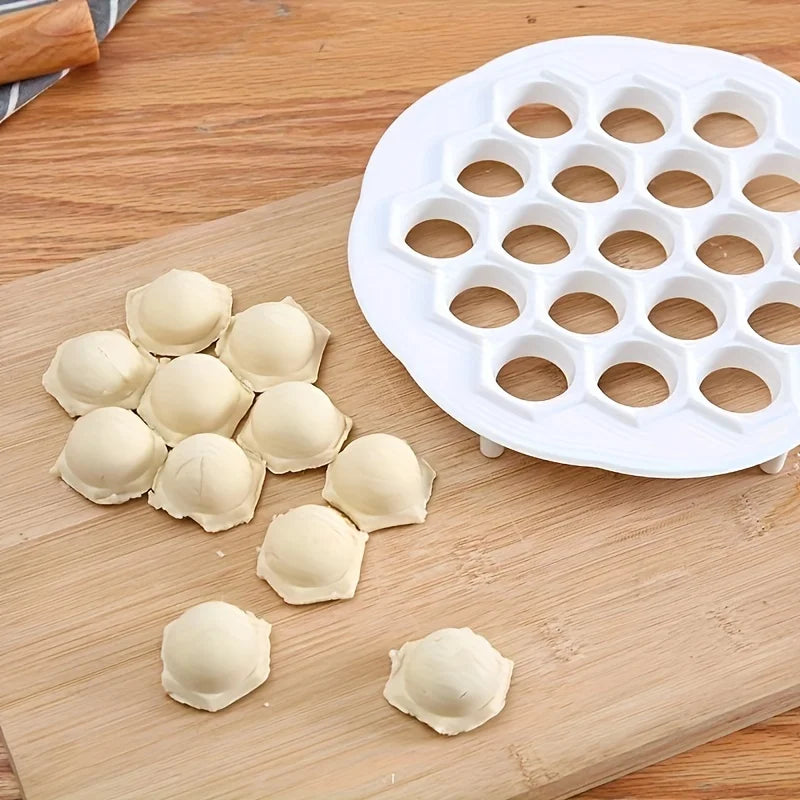 Dumpling Maker Dough Press Mold – Kitchen Ravioli & Pastry Tool for Easy Homemade Dumplings & Filled Dough